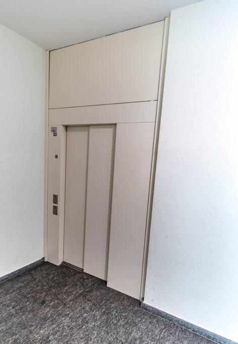 Nice 1Br Apartment Near Lake - Fb6 Curych Exteriér fotografie